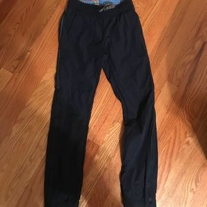 Navy ivivva joggers!